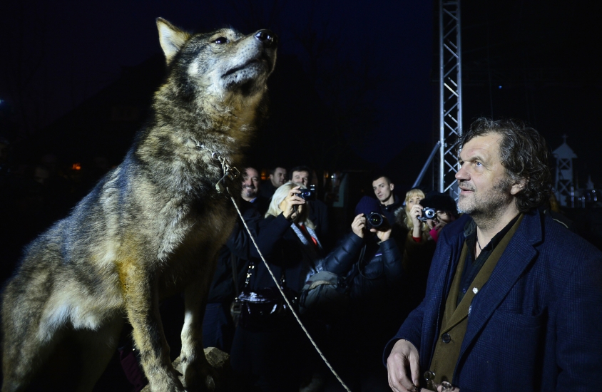 563545_mokrogorski-vuk-l-i-reditelj-osnivac-festivala-kustendor-emir-kusturica-d-tanjug_origh