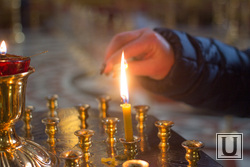 88917_Hram_Voskreseniya_Hristova_Hanti_Mansiysk__svecha_hram_molitva_tserkovy_pravoslavie_vera_hristianstvo_religiya_1423586612