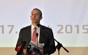 Tan2015-3-17_122532402_5