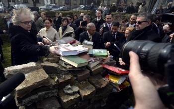 Tan2015-4-6_12031137_0