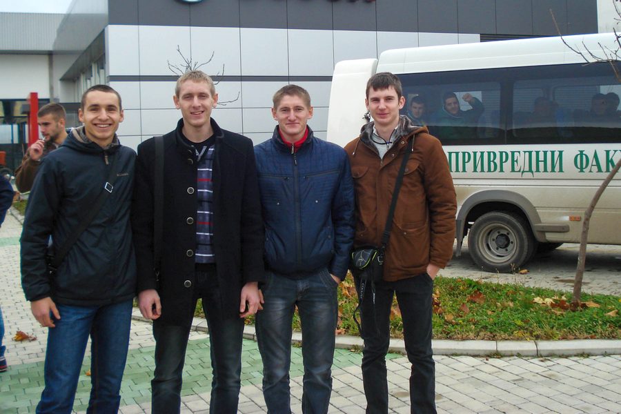 ba99e0d8db3826373f6ef9d6bb0e584d