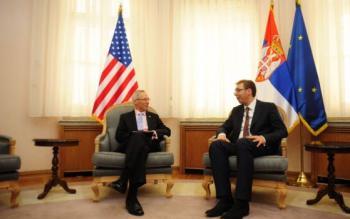 majkl-kirbi-aleksandar-vucic-620x350