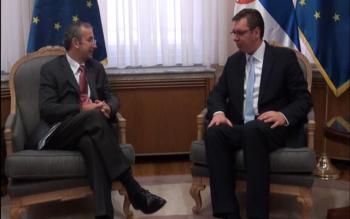 vucic_davenport_1301